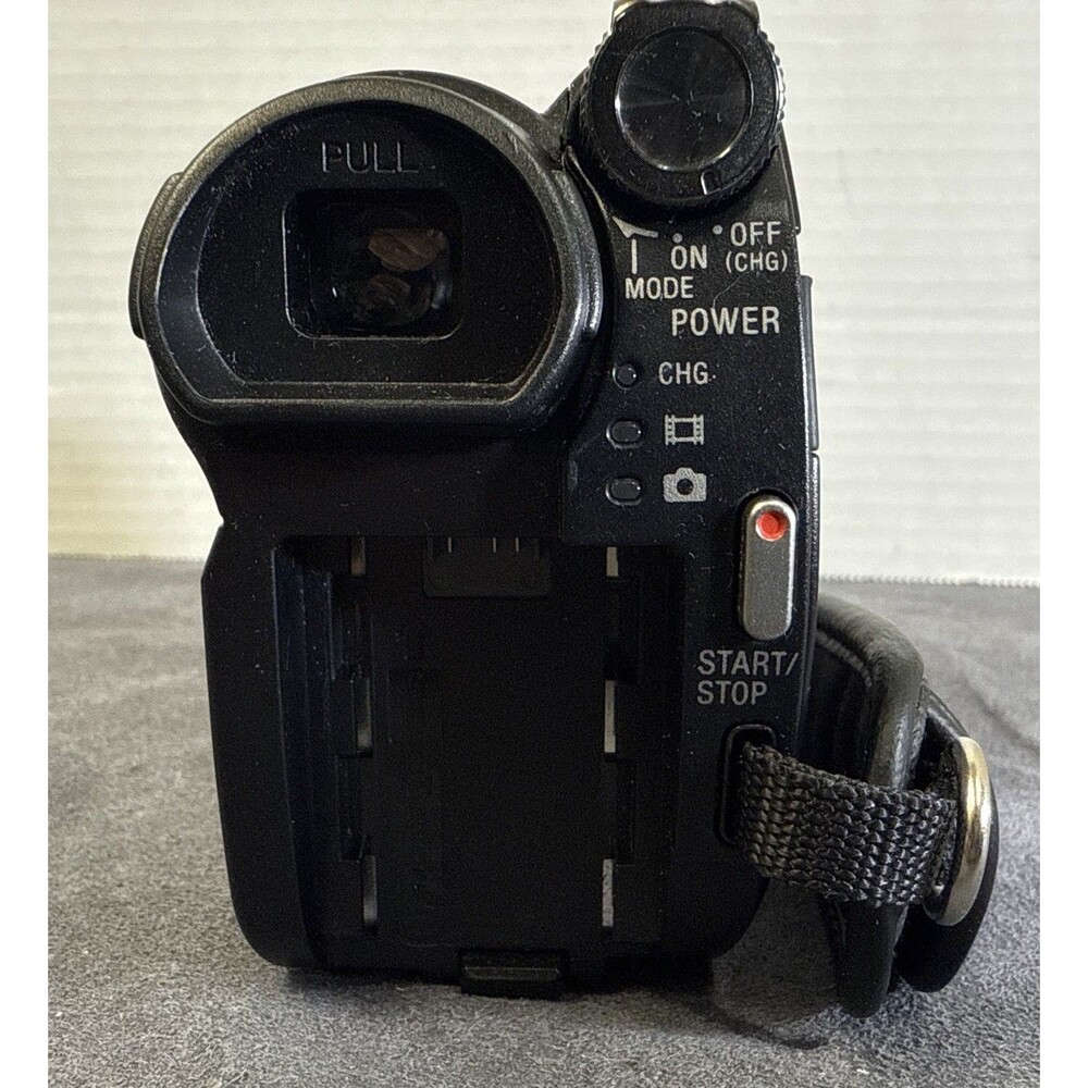 Sony HandyCam DCR-DVD610 Mini DVD Hybrid Camcorder-untested, No Charger, Battery - Picture 9 of 15